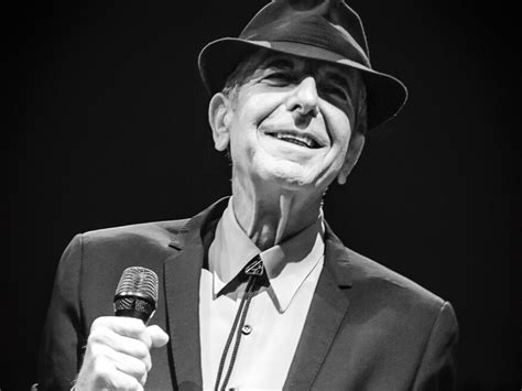 L­e­o­n­a­r­d­ ­C­o­h­e­n­ ­8­2­ ­y­a­ş­ı­n­d­a­ ­h­a­y­a­t­ı­n­ı­ ­k­a­y­b­e­t­t­i­